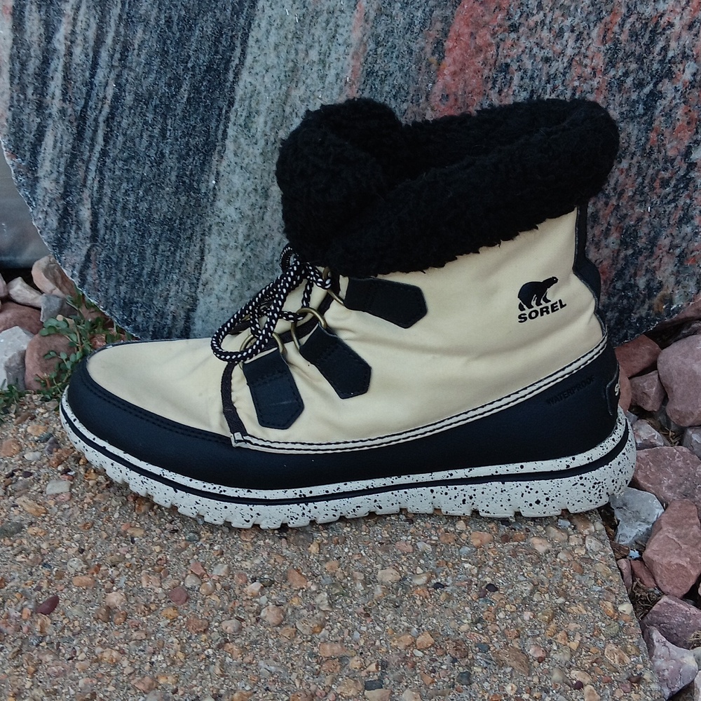 Sorel Whitney waterproof ankles boots women's 7.5 - Picture 1 of 9